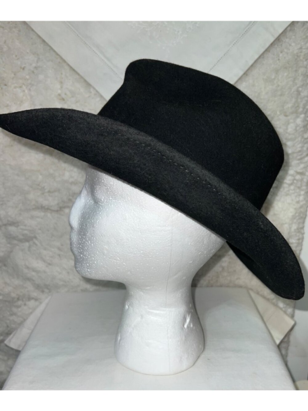 Shyanne Black Wool Felt Western Hat With Rhinestone Detail - Picture 2 of 7